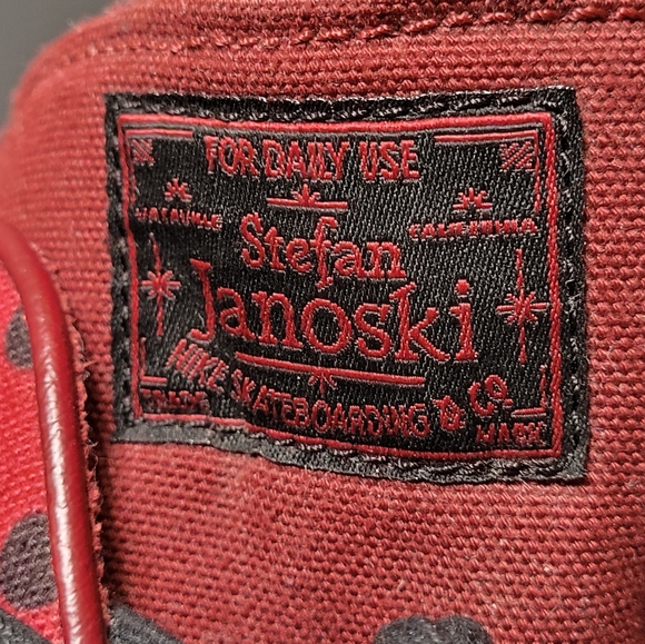 Nike SB Zoom Stefan Janoski CanvasRed/Black Dots - Picture 2 of 9